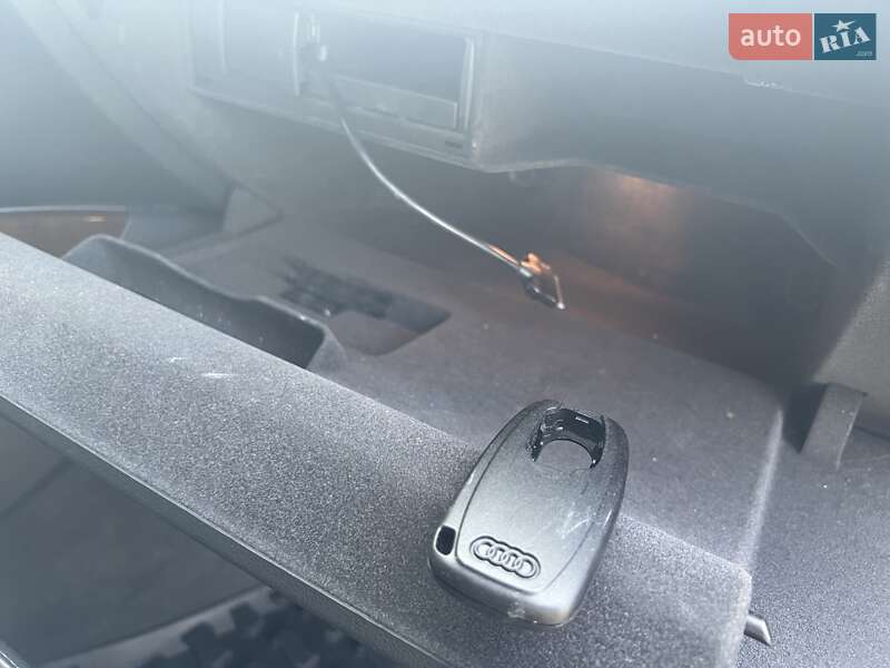 Внедорожник / Кроссовер Audi Q5 2013 в Киеве