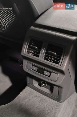 Внедорожник / Кроссовер Audi Q5 2020 в 