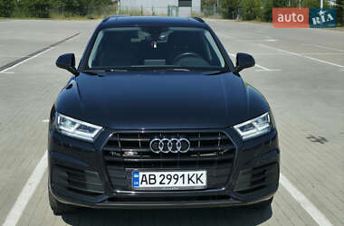 Внедорожник / Кроссовер Audi Q5 2019 в 