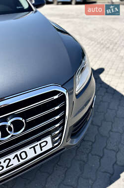Внедорожник / Кроссовер Audi Q5 2015 в 