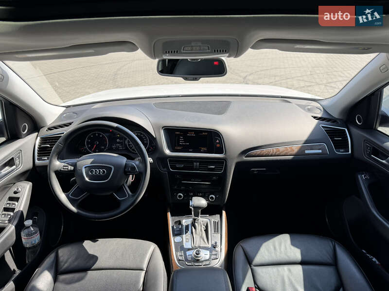 Внедорожник / Кроссовер Audi Q5 2014 в Луцке