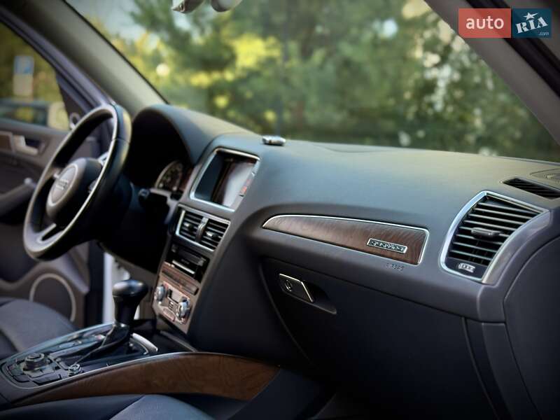 Внедорожник / Кроссовер Audi Q5 2014 в Ивано-Франковске