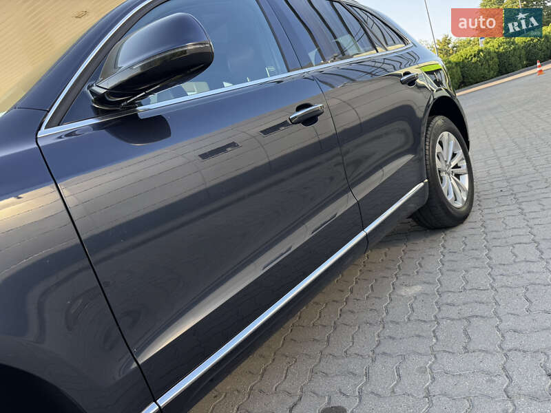 Внедорожник / Кроссовер Audi Q5 2015 в Дрогобыче