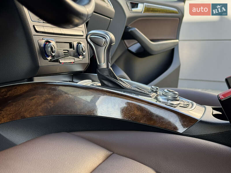 Внедорожник / Кроссовер Audi Q5 2015 в Дрогобыче