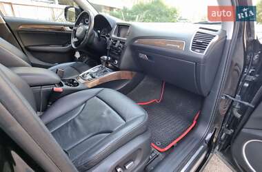 Внедорожник / Кроссовер Audi Q5 2016 в 