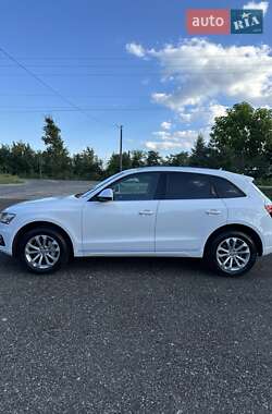 Внедорожник / Кроссовер Audi Q5 2013 в 