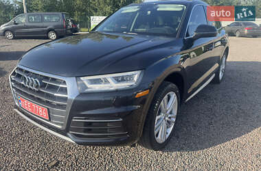 Позашляховик / Кросовер Audi Q5 2018 в Луцьку