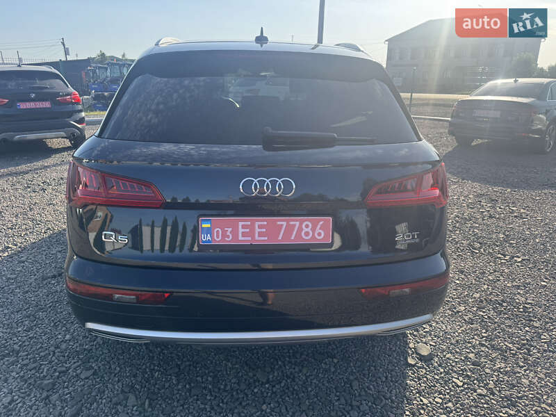Внедорожник / Кроссовер Audi Q5 2018 в Луцке