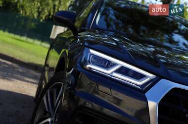 Внедорожник / Кроссовер Audi Q5 2018 в 
