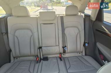 Внедорожник / Кроссовер Audi Q5 2011 в 