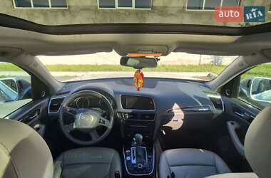 Внедорожник / Кроссовер Audi Q5 2011 в 
