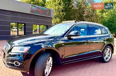 Внедорожник / Кроссовер Audi Q5 2015 в 