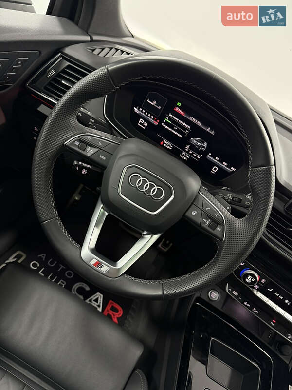 Внедорожник / Кроссовер Audi Q5 2022 в Одессе