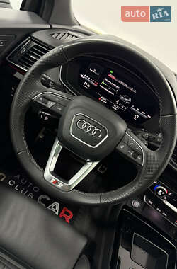 Внедорожник / Кроссовер Audi Q5 2022 в 