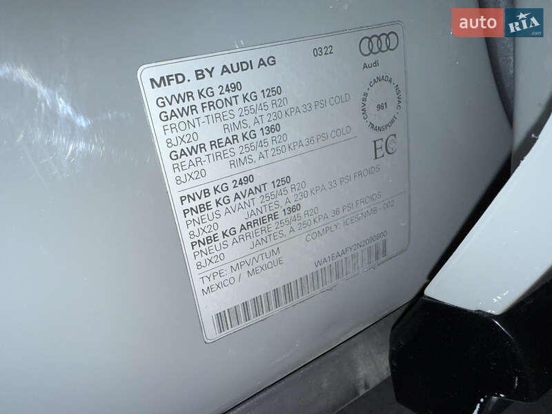 Внедорожник / Кроссовер Audi Q5 2022 в Одессе