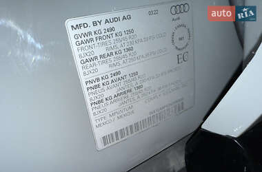 Внедорожник / Кроссовер Audi Q5 2022 в 