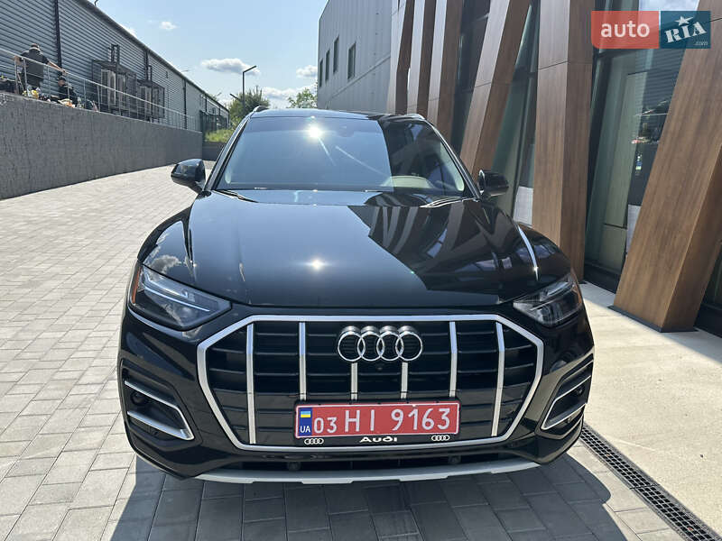 Внедорожник / Кроссовер Audi Q5 2021 в Луцке