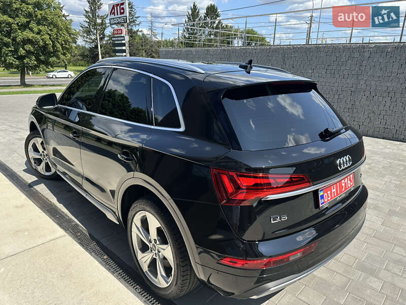 Внедорожник / Кроссовер Audi Q5 2021 в Луцке