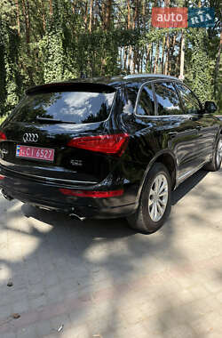 Внедорожник / Кроссовер Audi Q5 2015 в 