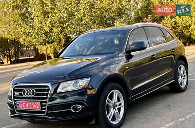 Внедорожник / Кроссовер Audi Q5 2014 в 