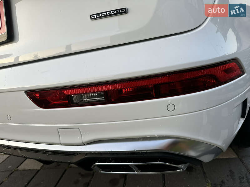 Внедорожник / Кроссовер Audi Q5 2022 в Стрые