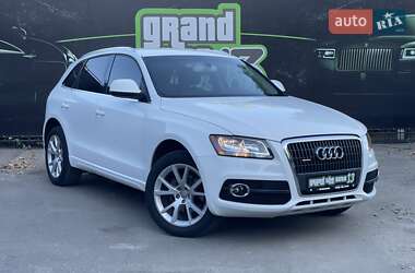 Внедорожник / Кроссовер Audi Q5 2012 в 