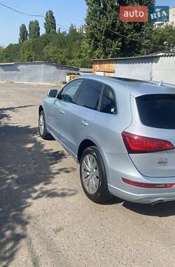 Внедорожник / Кроссовер Audi Q5 2012 в 