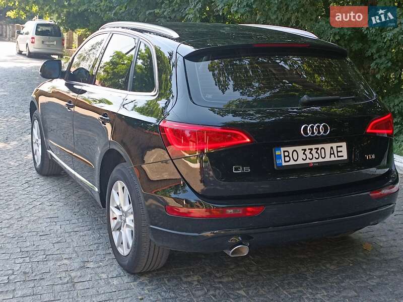 Внедорожник / Кроссовер Audi Q5 2013 в Черновцах