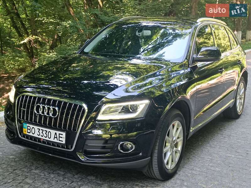 Внедорожник / Кроссовер Audi Q5 2013 в Черновцах