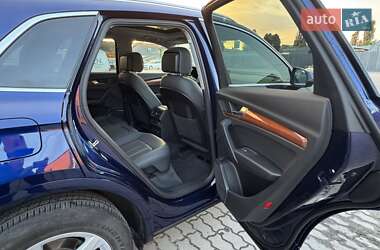 Внедорожник / Кроссовер Audi Q5 2021 в 