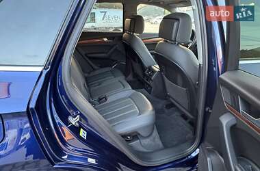 Внедорожник / Кроссовер Audi Q5 2021 в 