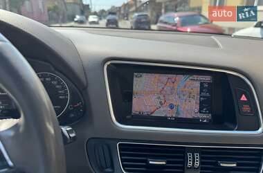 Внедорожник / Кроссовер Audi Q5 2015 в 