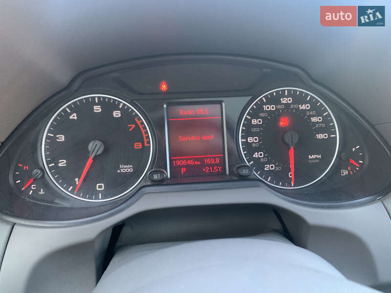 Внедорожник / Кроссовер Audi Q5 2011 в Киеве