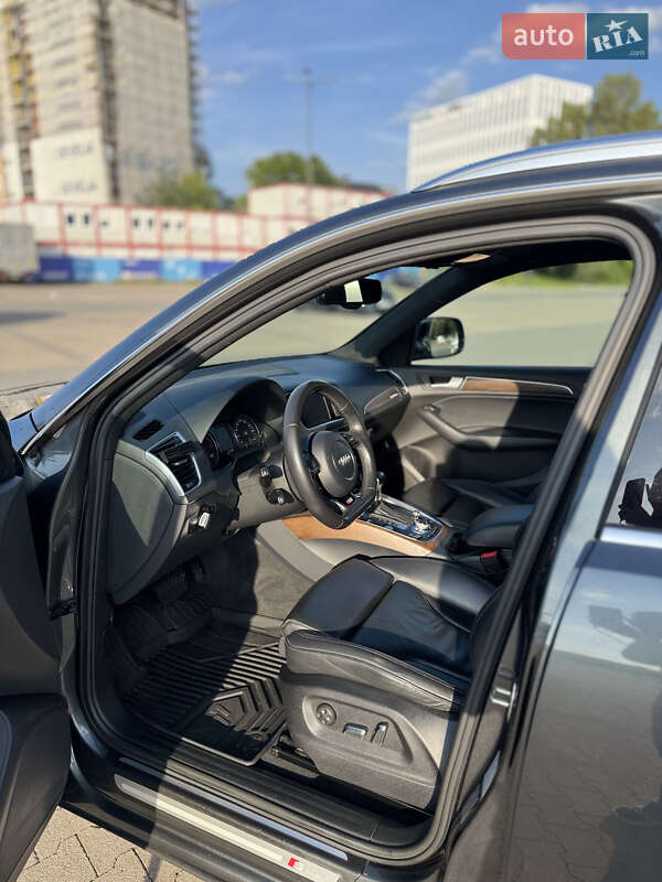 Внедорожник / Кроссовер Audi Q5 2013 в Киеве