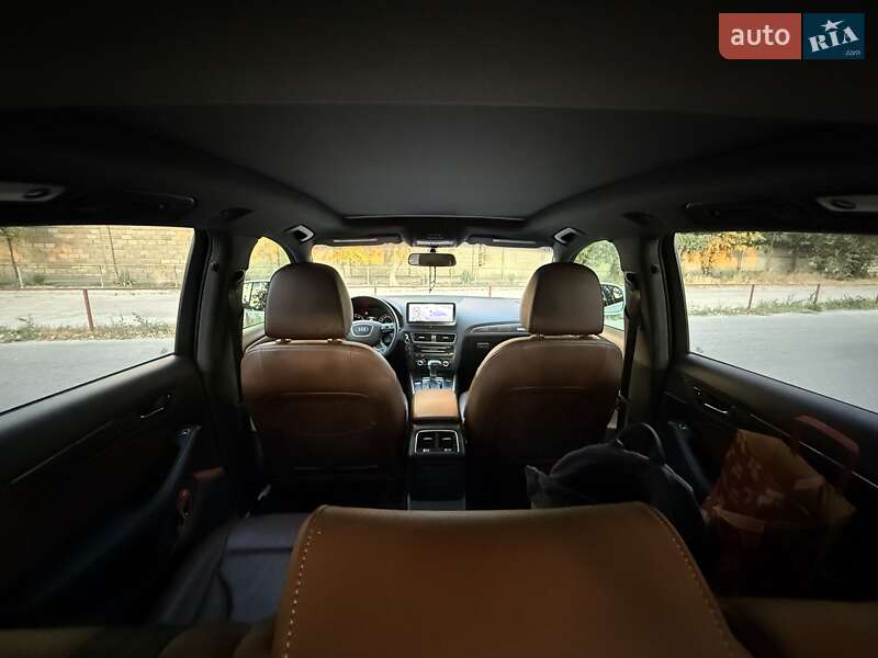 Позашляховик / Кросовер Audi Q5 2016 в Одесі