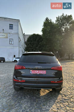 Позашляховик / Кросовер Audi Q5 2016 в 