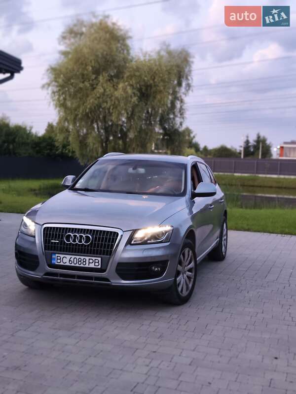Внедорожник / Кроссовер Audi Q5 2010 в Львове