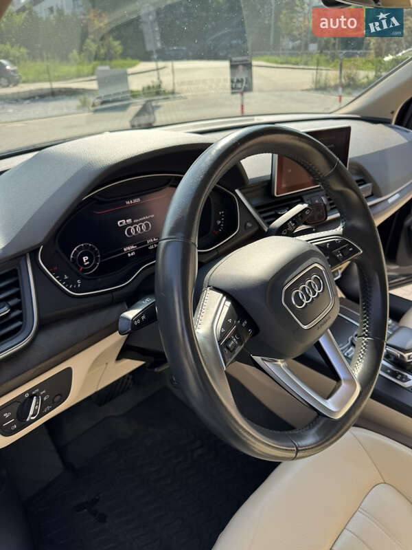 Внедорожник / Кроссовер Audi Q5 2018 в Харькове