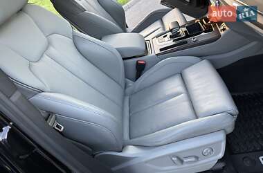 Внедорожник / Кроссовер Audi Q5 2022 в 