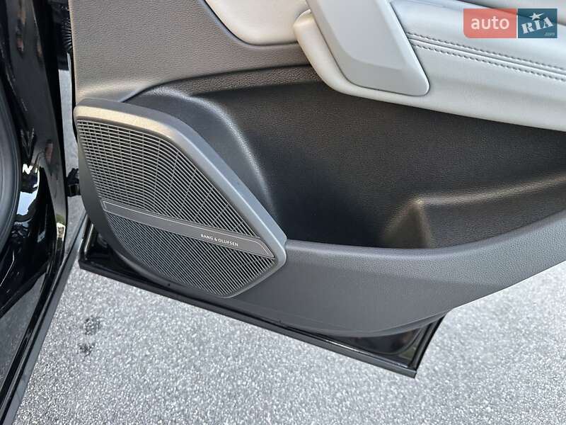 Внедорожник / Кроссовер Audi Q5 2022 в Киеве