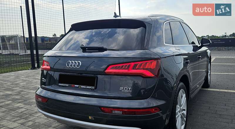 Внедорожник / Кроссовер Audi Q5 2018 в Мукачево