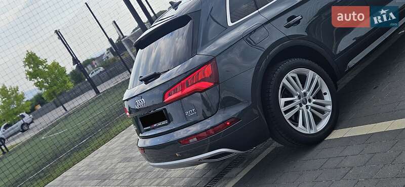 Внедорожник / Кроссовер Audi Q5 2018 в Мукачево