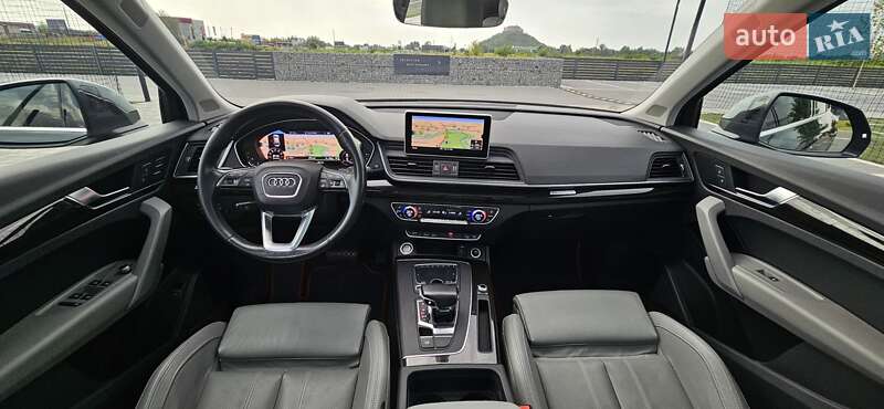Внедорожник / Кроссовер Audi Q5 2018 в Мукачево