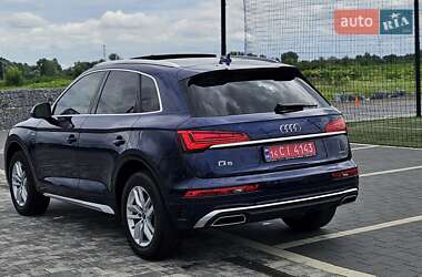 Внедорожник / Кроссовер Audi Q5 2022 в 