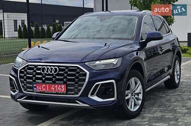 Внедорожник / Кроссовер Audi Q5 2022 в 