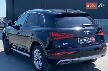 Внедорожник / Кроссовер Audi Q5 2019 в 
