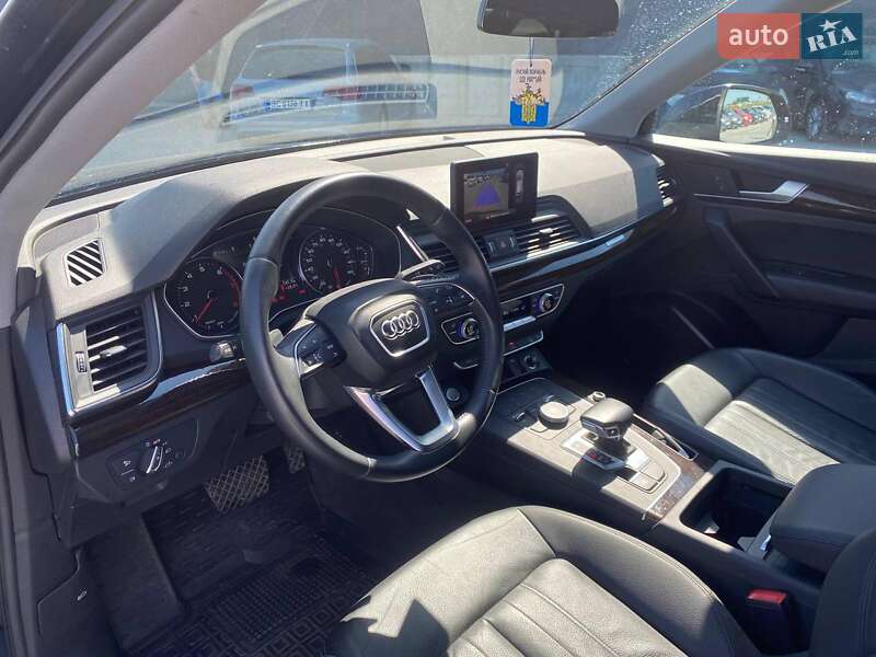 Внедорожник / Кроссовер Audi Q5 2019 в Львове
