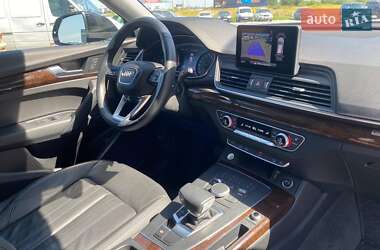 Внедорожник / Кроссовер Audi Q5 2019 в 
