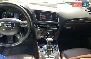 Внедорожник / Кроссовер Audi Q5 2016 в 