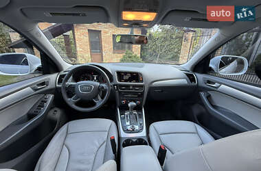 Внедорожник / Кроссовер Audi Q5 2016 в 